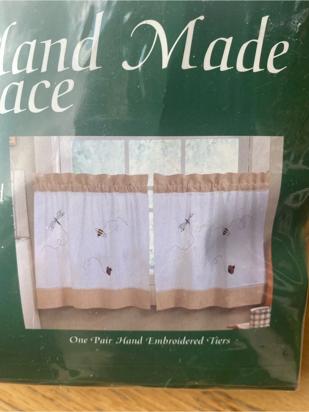 NEW Hand Embroidered Cotton Valance & Tier Set Ladybug Bee Dragonfly Cottage